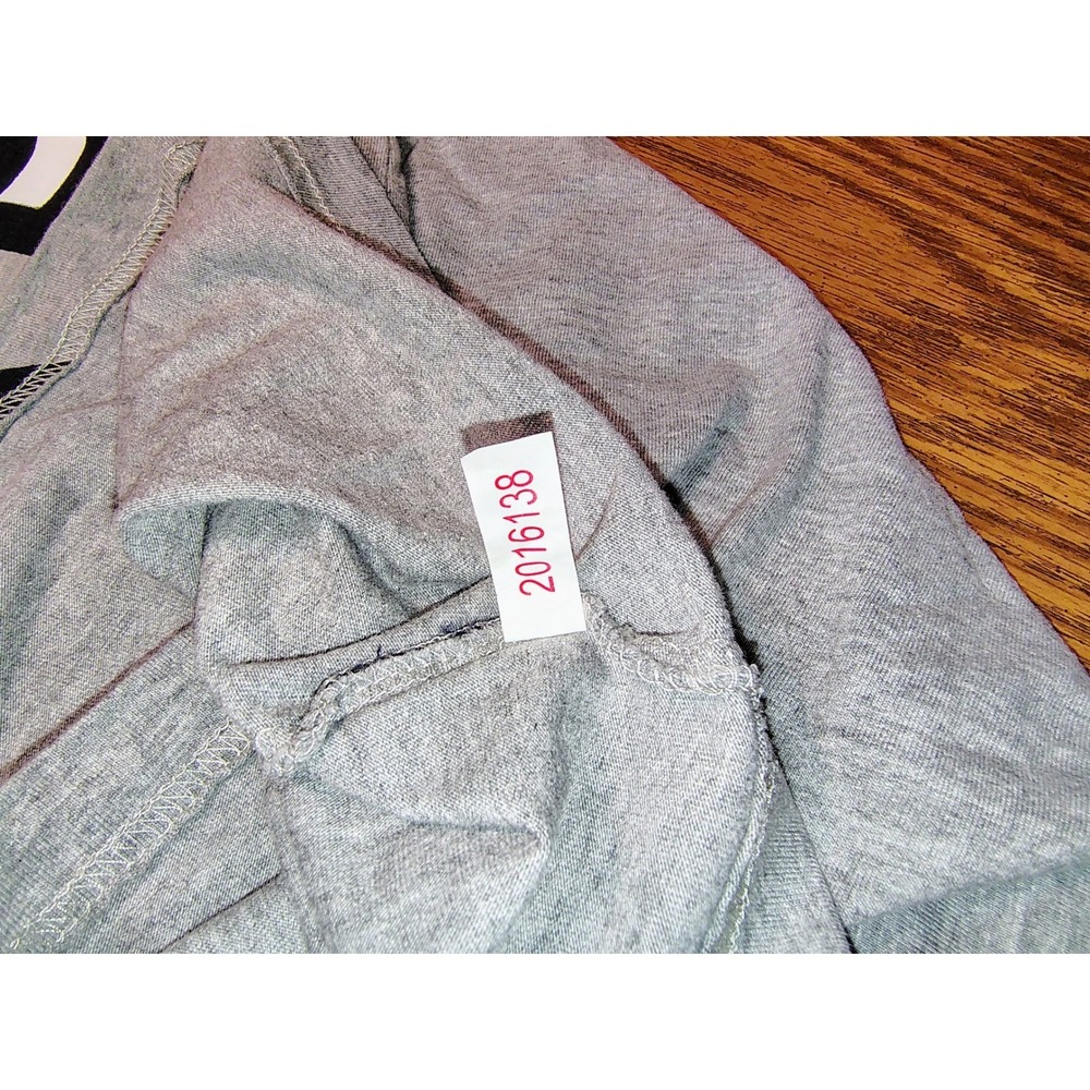 Bo Bendixen Men Large Gray Camel Graphic T-Shirt Danish Artist Cotton Tee - Picture 8 of 10
